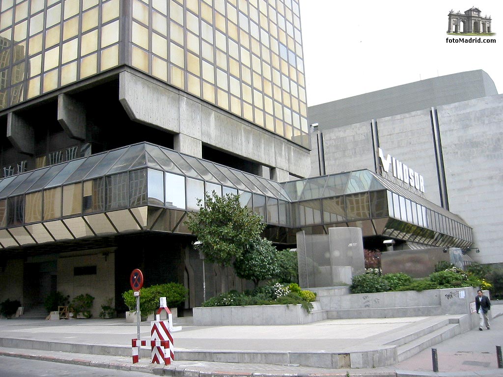 Edificio Windsor antes del incendio