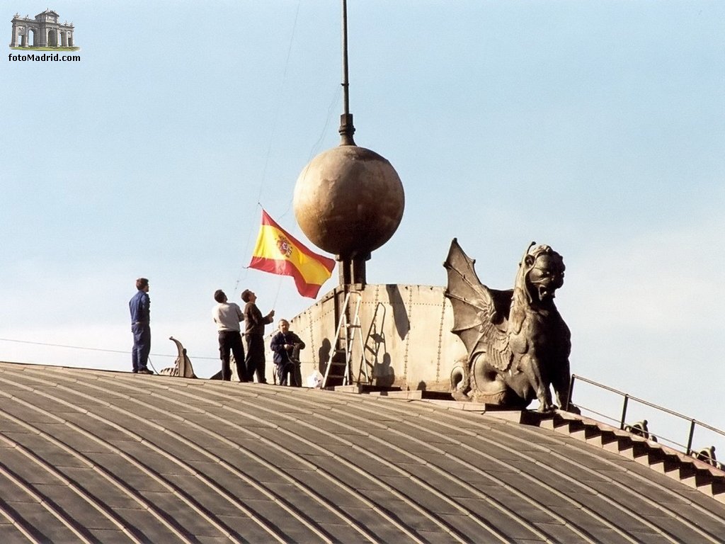 Bandera de la Estacin de Atocha