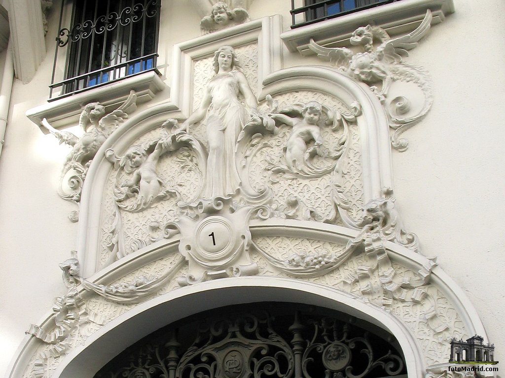 Portal del nmero 1 de la Gran Va