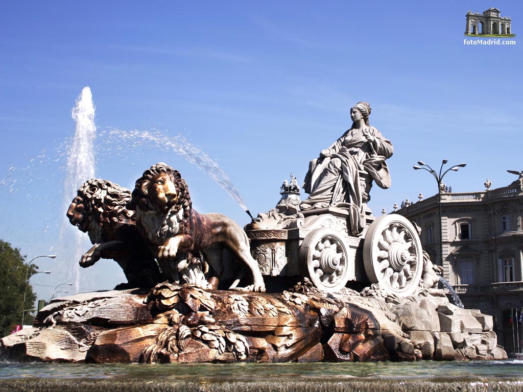 Estatua de la diosa Cibeles