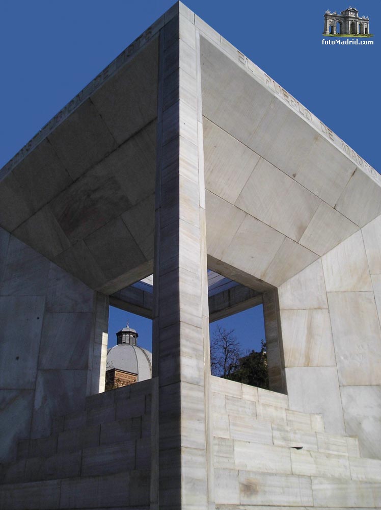 Monumento a la Constitucin de 1978