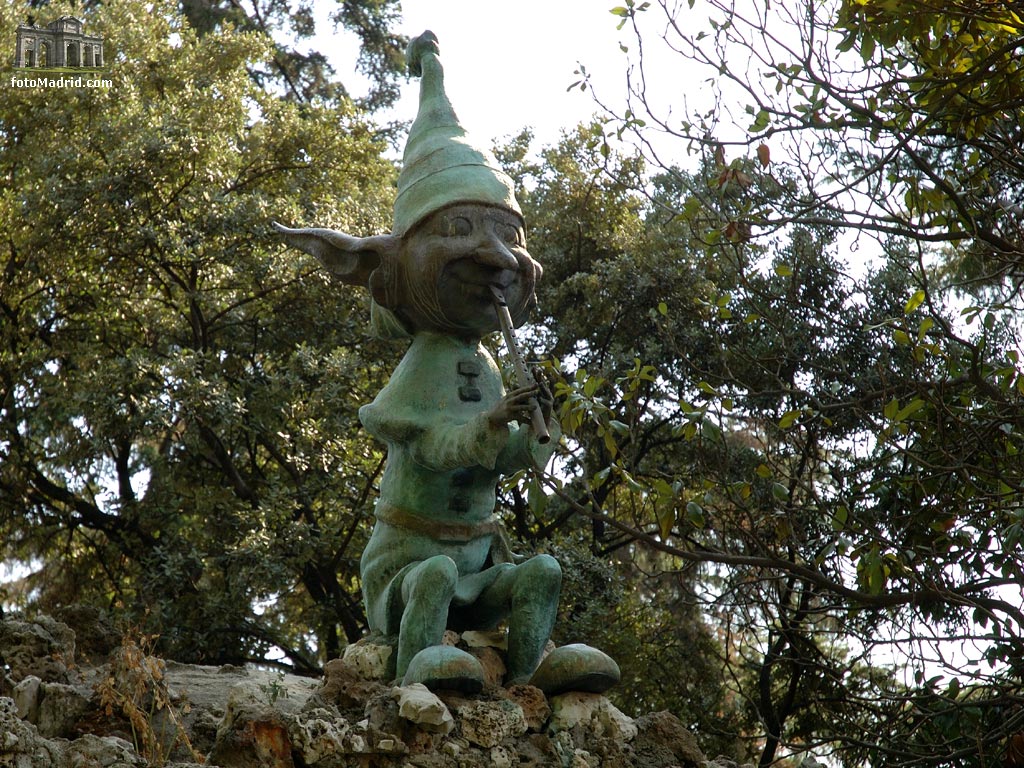 Duende en el Retiro