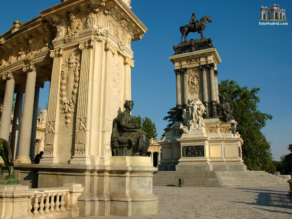 Monumento a Alfonso XII