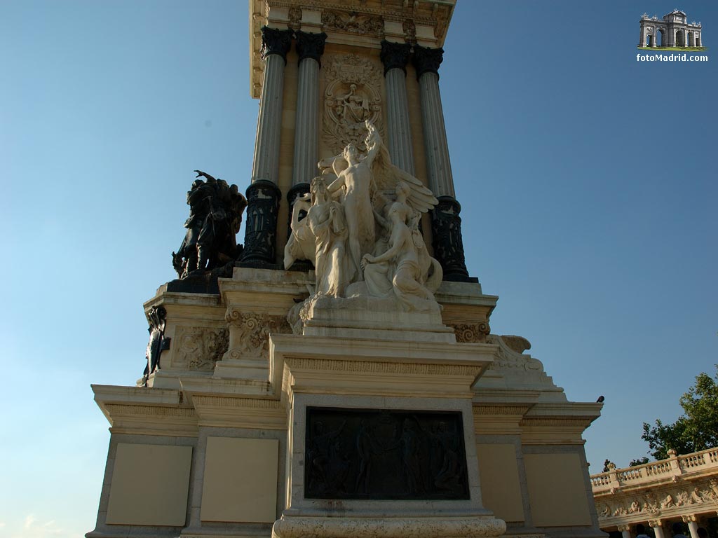 El Progreso. Monumento a Alfonso XII
