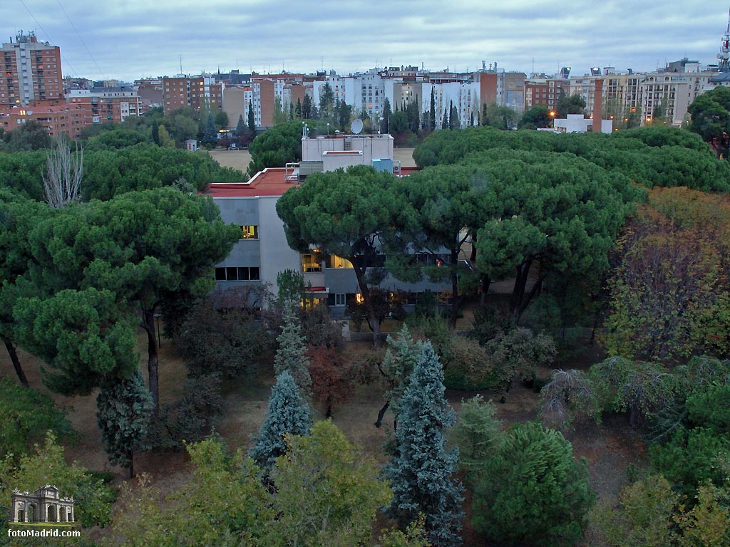 Jardines de las oficinas centrales del Canal de Isabel II