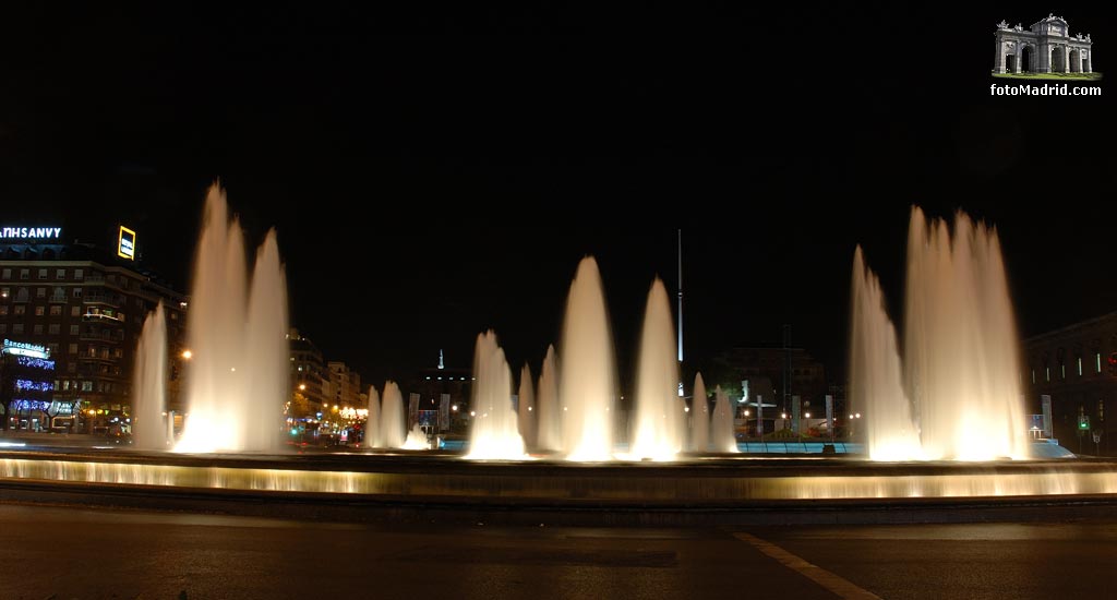 Fuentes de la Plaza de Coln