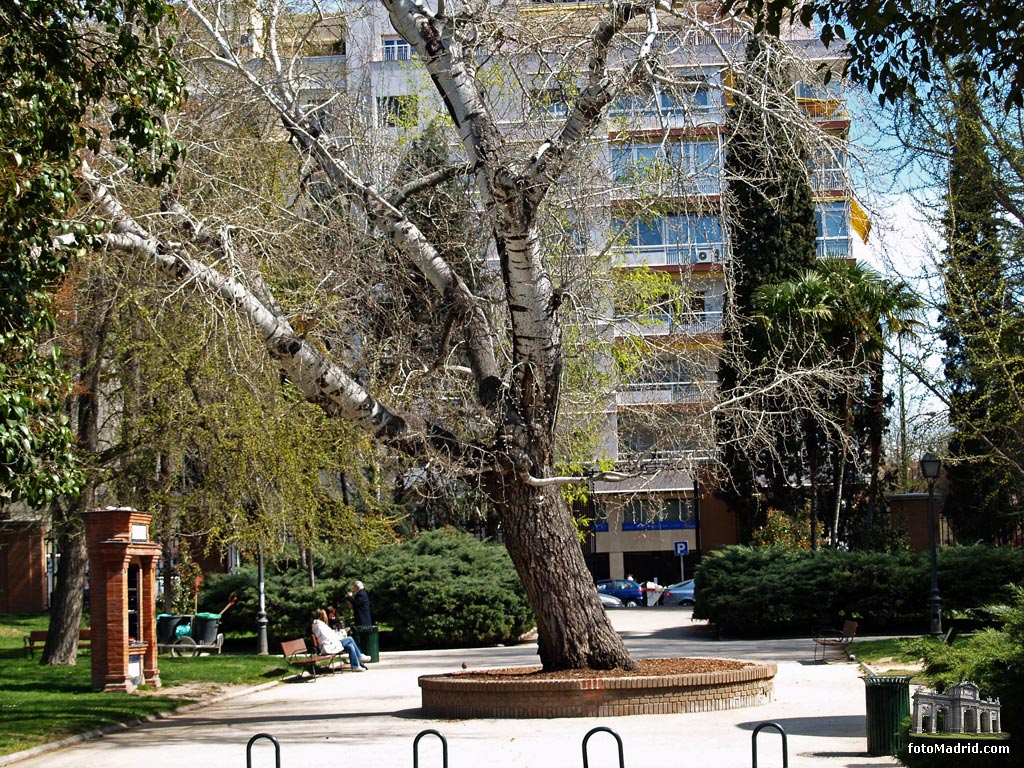 Jardines de la antigua Casa de Fieras