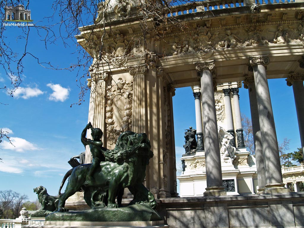 Monumento a Alfonso XII