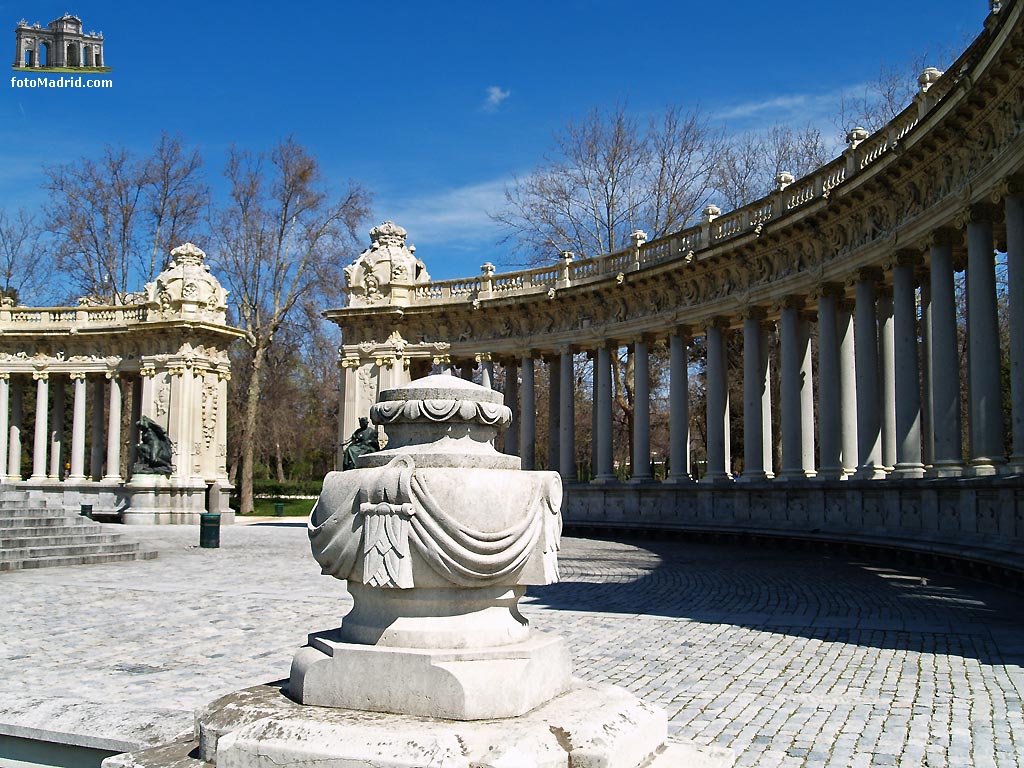 Monumento a Alfonso XII