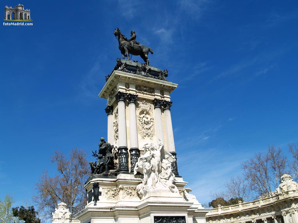 Monumento a Alfonso XII