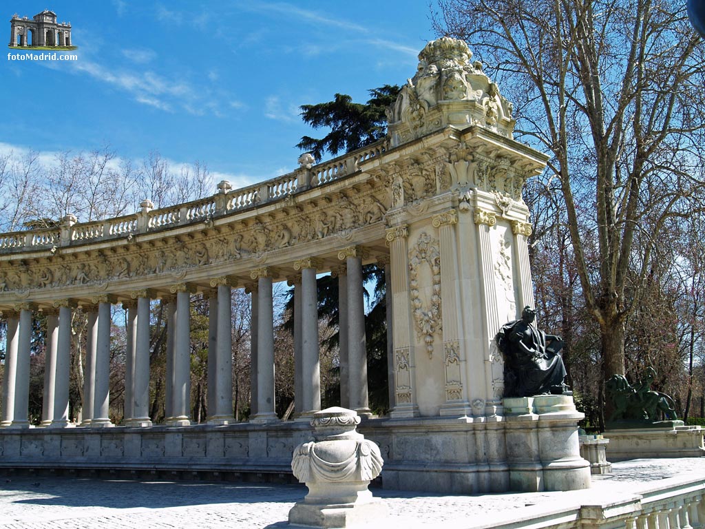 Monumento a Alfonso XII