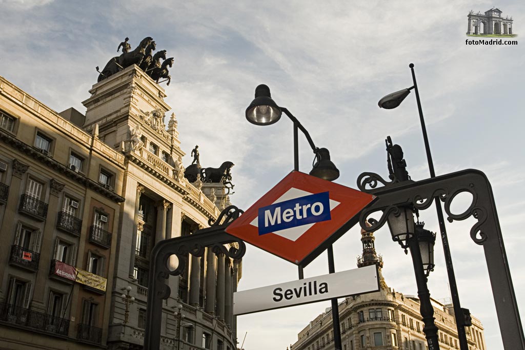 Boca de Metro en Sevilla