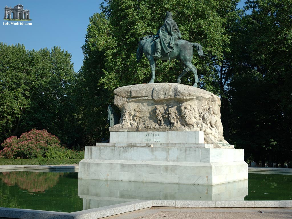 Monumento al General Mart�nez Campos