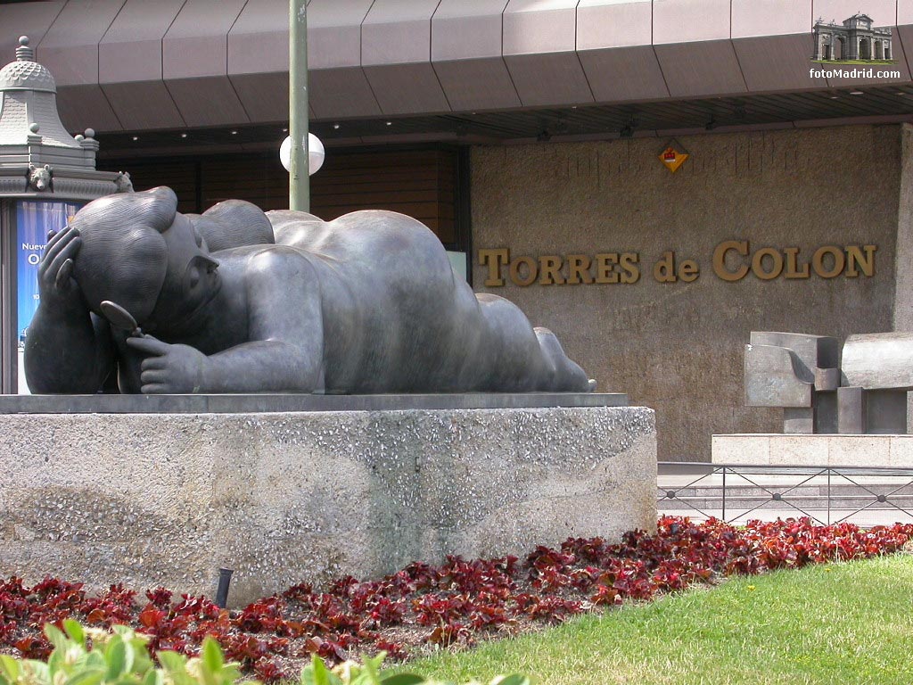 La Mujer con espejo, de Fernando Botero