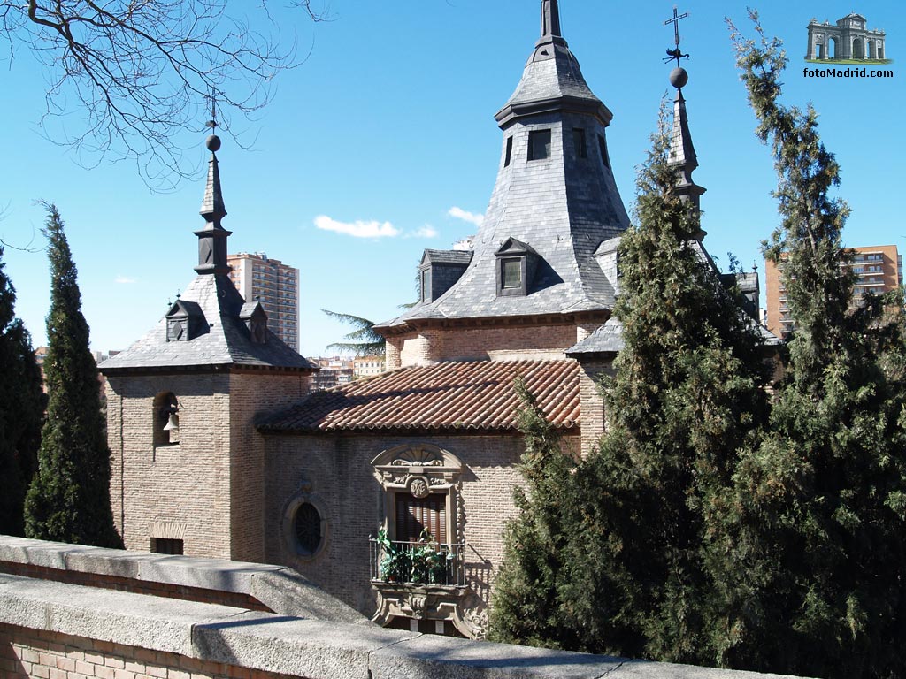 Ermita la Virgen del Puerto